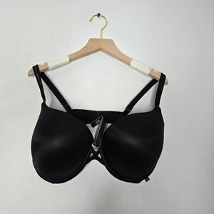 Victoria's Secret Very Sexy Push-Up Bra Size 38DD